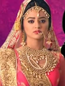 Swaragini - Jodein Rishton Ke Sur!