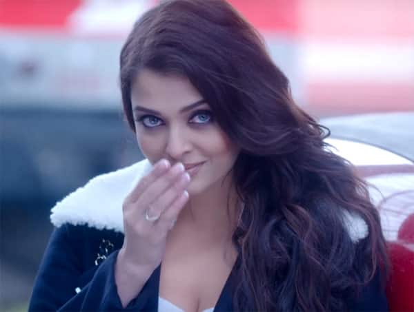 Aishwarya Rai Bachchan defies age- here are 20 pictures which prove it pic