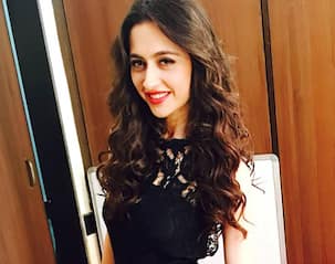Sanjeeda Sheikh's intimate picture with husband Aamir Ali draws communal ire!