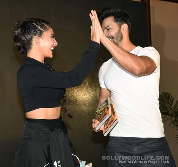 Jackqueline-fernandez-VArun-Dhawan-(25)15102016