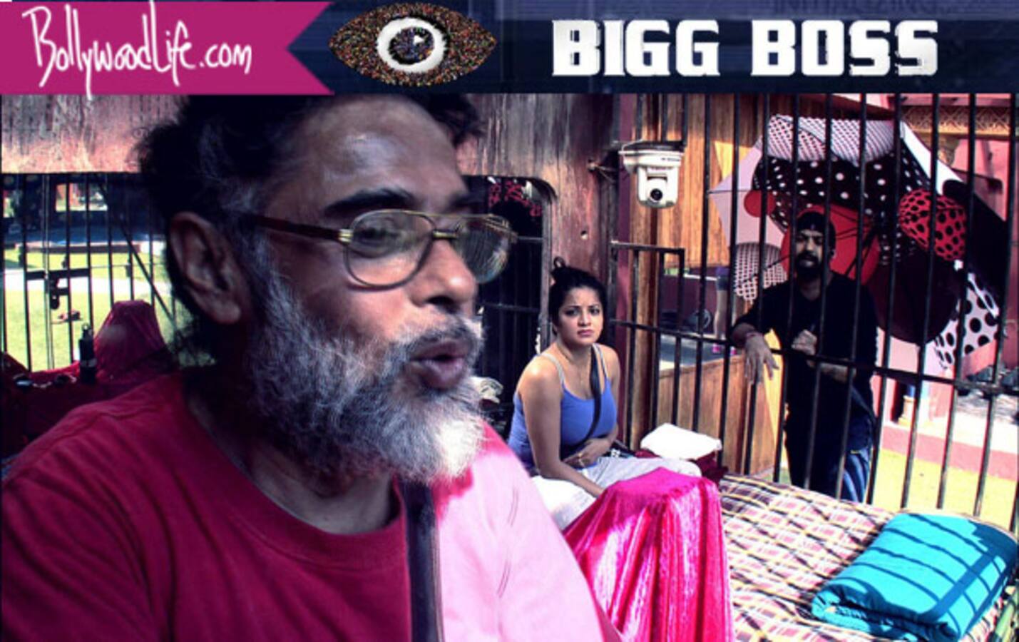 Bigg Boss 10 Om Swami Spooks Out Lopamudra Raut Bollywood News And Gossip Movie Reviews