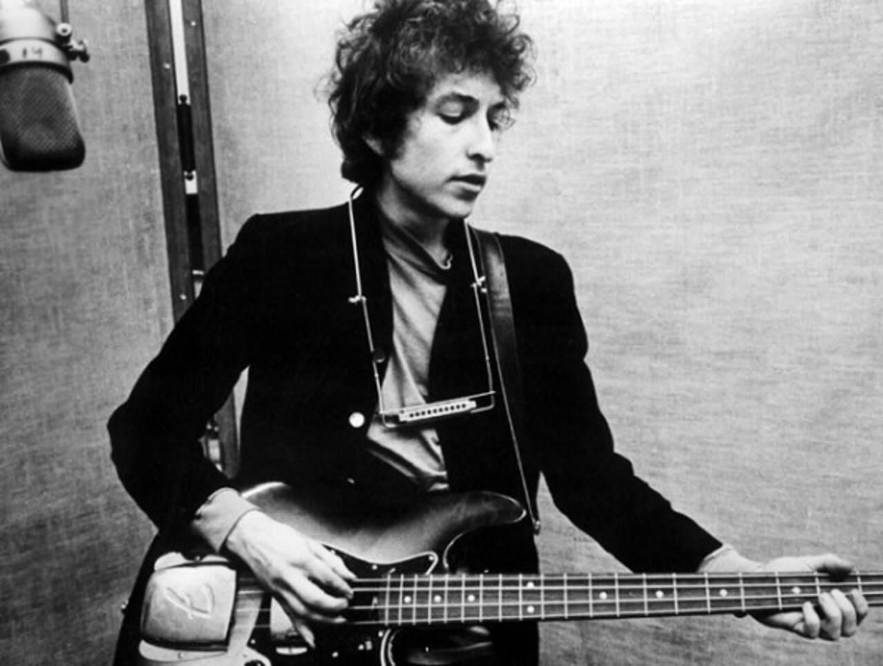 Bob Dylan wins the 2016 Nobel Prize for Literature Bollywood News & Gossip, Movie Reviews