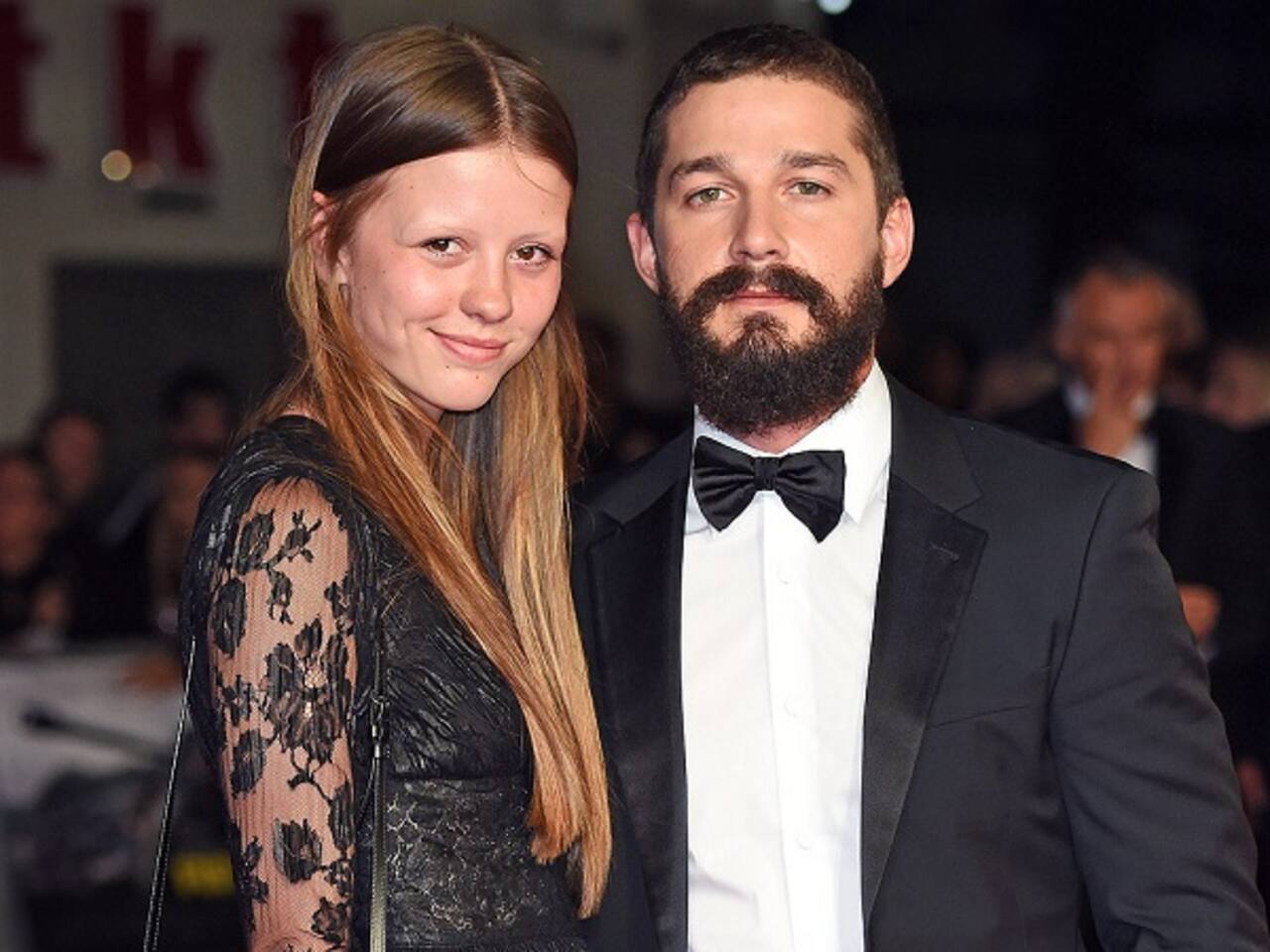 Controversial Hollywood star Shia LaBeouf marries longtime girlfriend(01)