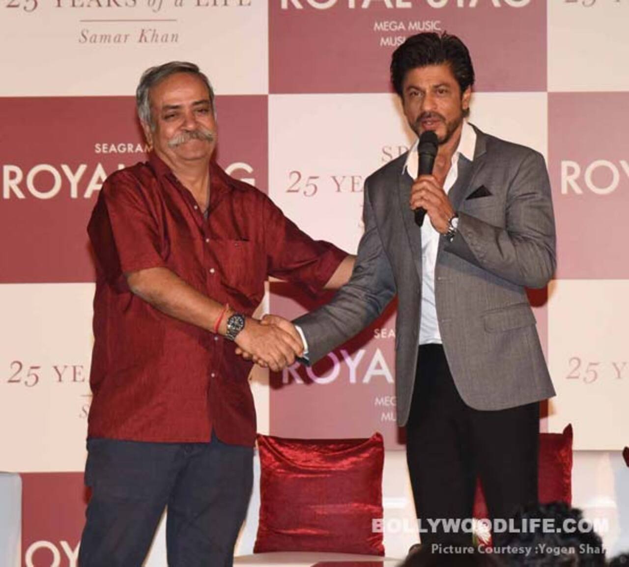 Shah Rukh Khan launches Samar Khan's book SRK 25 Years of a Life with ...