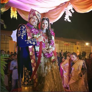 Swaragini's Parineeta aka Akanksha Chamola gets hitched to Gaurav Khanna - view pics!