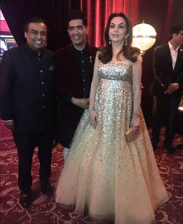 manish malhotra with nita ambani, mukesh ambani