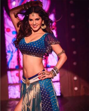 Sunny Leone looks like a total pataka in this new still from Raees song Laila O Laila