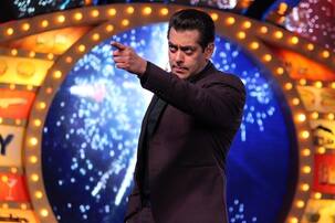 Bigg Boss 10 1st January 2017 Episode 78 highlights: Salman Khan BOYCOTTS Om Swami after he says he wanted to pee on Rohan Mehra