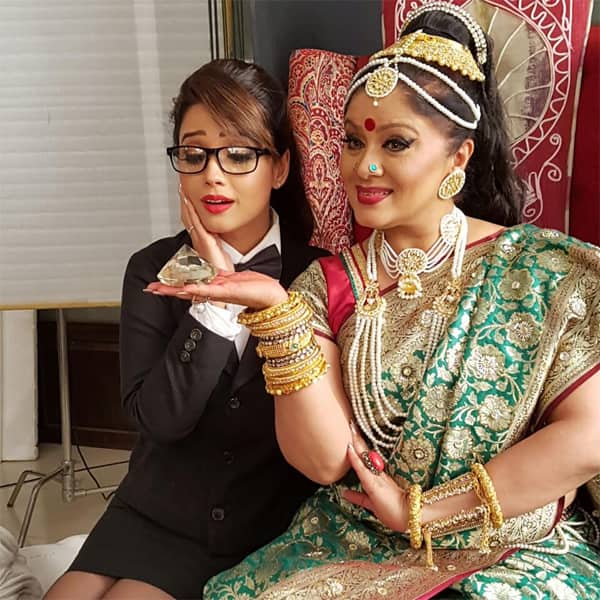 Naagin 2 actors Sudha Chandran and Adaa Khan are the new BFFs in town - view pics