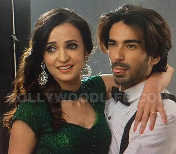 mohit sanaya holi song nach baliye 8