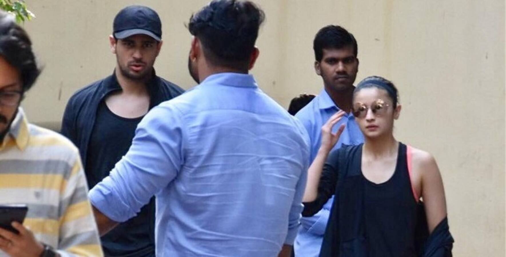 Alia Bhatt And Sidharth Malhotra Spotted Outside Vishesh Films Office View Pic And Decide If It