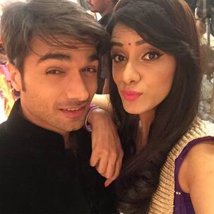 Meri Aashiqui Tumse Hi actors Smriti Khanna and Gautam Gupta get ENGAGED!