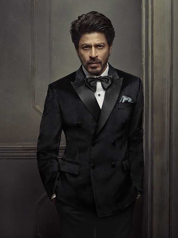 A suave and sexy Shah Rukh Khan will make your heart skip a beat ...