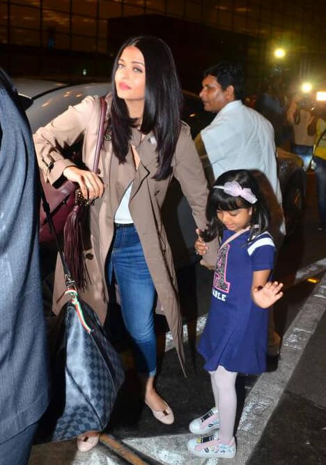 Aishwarya Rai & Daughter Aaradhya Arrive at Cannes!: Photo 2872309