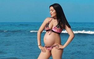 बिकनी पहन बेबी बंप के साथ नज़र आई सेलिना जेटली-देखें तस्वीरें!