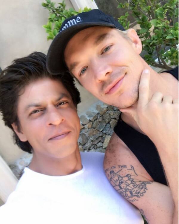 Diplo Singer >> What Is Shah Rukh Khan Doing With Major Lazer Singer Diplo Diplo Singer >> What Is Shah Rukh Khan Doing With Major Lazer Singer Diplo