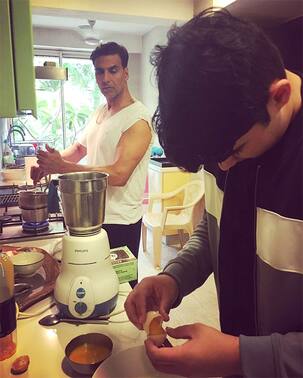 Have you met the new chefs in town, Akshay Kumar and son Aarav yet? View pic