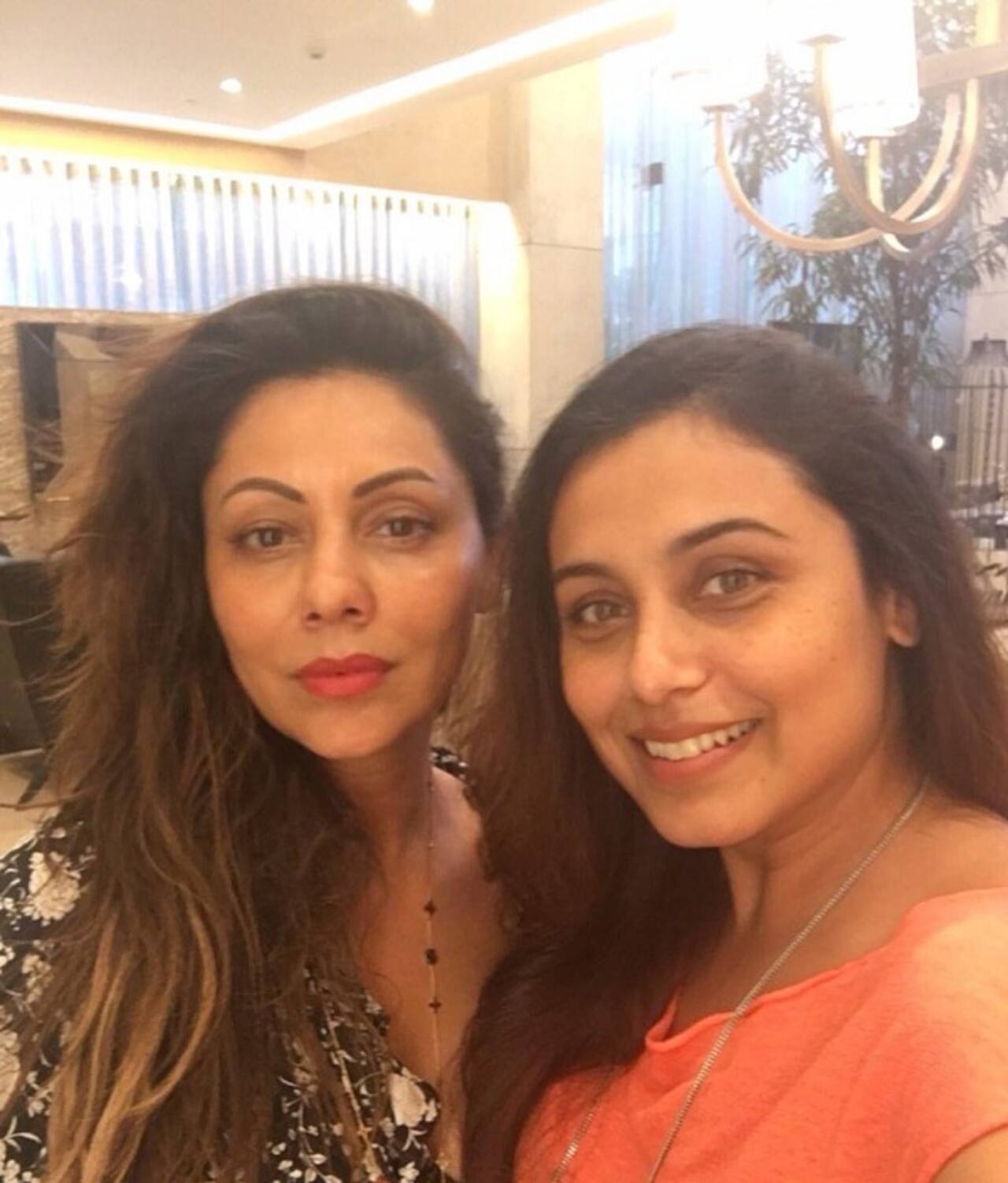 Gauri Khan welcomes Rani Mukerji with 'no hair, no makeup and no ...