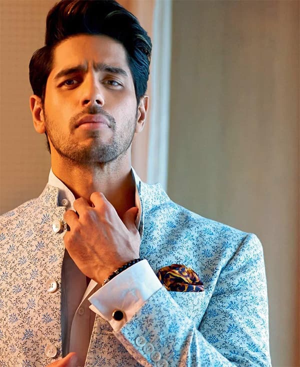 sidharth-malhotra-a-gentleman-is-surely-not-a-typical-double-role