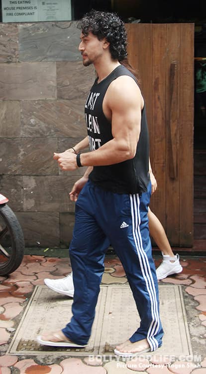 Tiger-Shroff-(11)