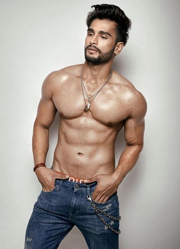 Indian Serial Actors In Underwear