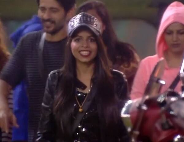 Dhinchak pooja