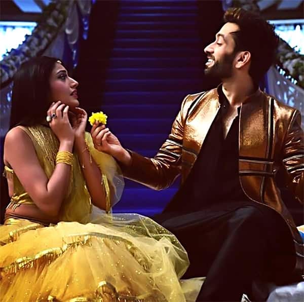 Ishqbaaz 01 February 2017 written update, full episode: Shivaay brings Anika  back much against Tia and Pinky's wishes! | India.com