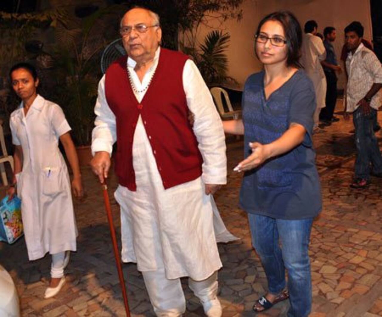 Rani Mukerjis Father Ram Mukerji Passes Away Bollywood News