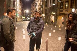 The way Salman Khan is staring at Katrina Kaif in this unseen pic from Tiger Zinda Hai is... LOVE!