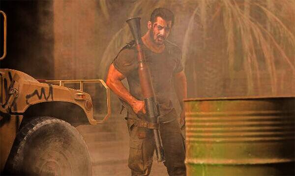 And Its A Wrap For Salman Khans Tiger Zinda Hai As He Shares One Final Pic From The Last Day Bollywoodlife Com And Its A Wrap For Salman Khans Tiger Zinda Hai As He Shares One Final Pic From The Last Day Bollywoodlife Com
