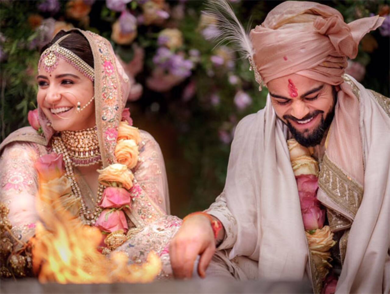 Anushka Sharma and Virat Kohli left for Rome for their honeymoon