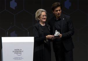 Shah Rukh Khan leaves Twitterati emotional as he receives an award at World Economic Forum 2018 in Davos