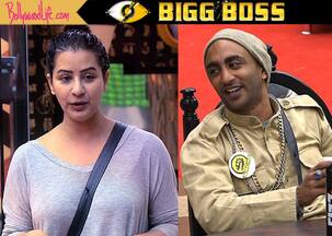 बिग बॉस 11: शिल्पा शिंदे के फैन ने दी उन्हें आकाश डडलानी से दूर रहने की सलाह- देखें वीडियो!!
