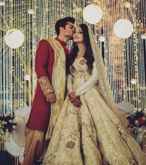 Newlyweds Dipika Kakar and Shoaib Ibrahim look every bit royal at their reception - view pics