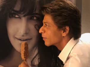 Shah Rukh Khan recreates a scene from Darr on the sets of Zero, says 
