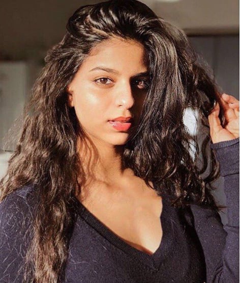 Big surprise out! Shah Rukh Khan's daughter Suhana is shooting for a ...