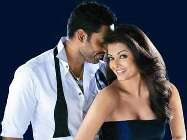 01-1359717050-aishwarya-and-abhishek-not-1