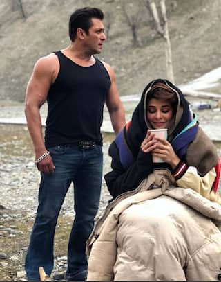 Exclusive! Salman Khan's jacket in the Race 3 song Heeriye has a special  significance - find out what - Bollywood News & Gossip, Movie Reviews,  Trailers & Videos at