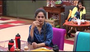 Bigg Boss Marathi unseen footage: Resham Tipnis shares her thoughts on getting married at an early age and having 18 cats at home
