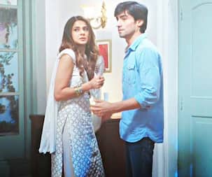 Bepannaah, 24 May, 2018, show highlights: Aditya gets emotional and keeps asking Zoya different questions