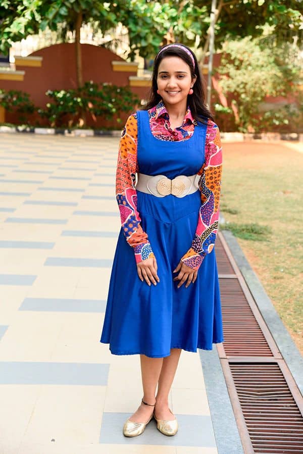 Ashi Singh क्यों लिए जा रही हैं फ़ैंस का दिल | Ashi Singh Beautiful Blue  Dress - YouTube