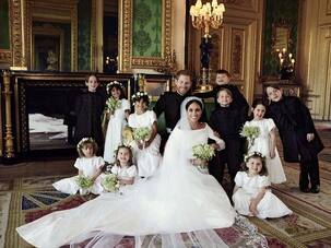 The official wedding portraits of Prince Harry and Meghan Markle are here and they are next level adorable