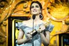 IIFA Awards 2018 Green Carpet Live Update: कृति सेनॉन को मिला आईफा स्टाइल आईकन ऑफ द ईयर का अवॉर्ड, देखें तस्वीरें और वीडियो