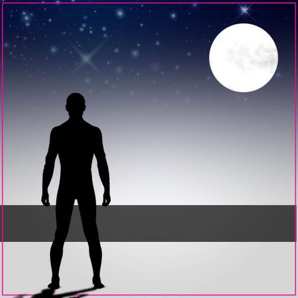 This young actor strips naked on full moon nights