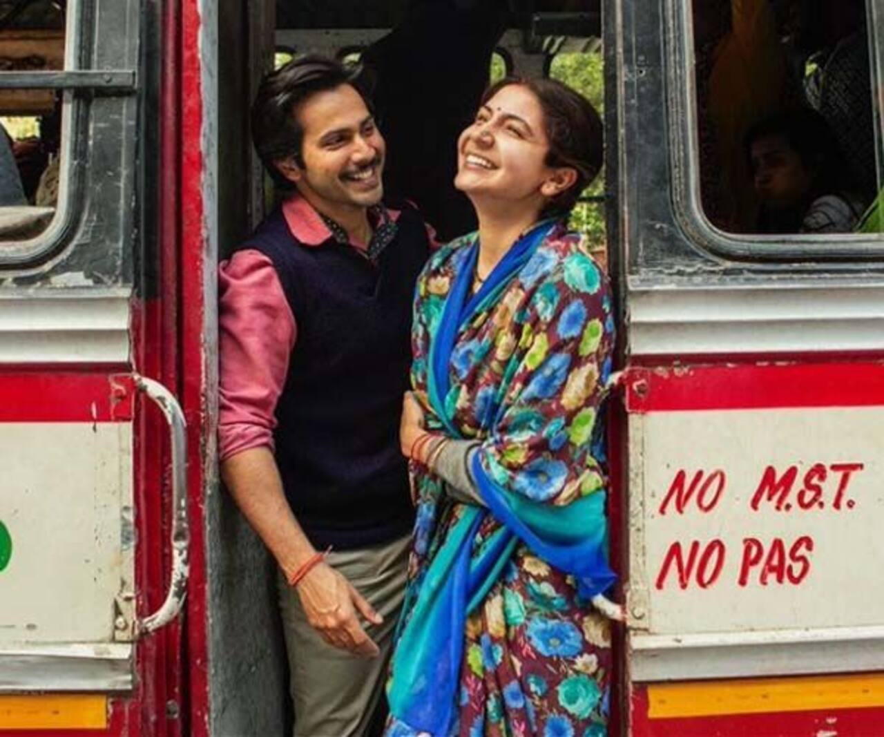 Did you know 15 artisans have crafted the logo of Anushka Sharma and Varun Dhawan's Sui Dhaaga?