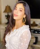 Janhvi Kapoor nips the nepotism debate in the bud; says Karan Johar made her audition for her role in Dhadak