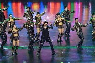 IIFA Awards 2018: Kartik Aaryan sets the stage on fire with his electrifying performance