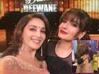 [Video] Let Madhuri Dixit and Raveena Tandon tell you what happens when two top 90s heroines meet after a long time...