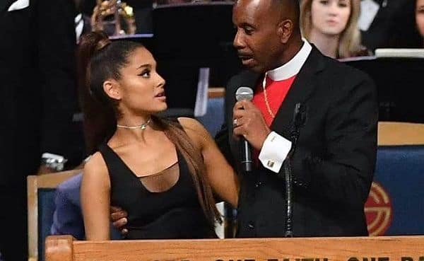 Bishop Charles H Ellis Iii Apologizes For Groping Ariana Grande On Stage At The Funeral