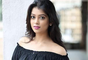 Bigg Boss 9's Digangana Suryavanshi to debut in Bollywood with Jalebi and FryDay on the same day